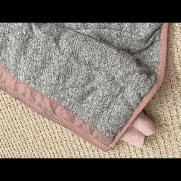 Roots Puffer Jacket (Pink) - Picture 5 of 10